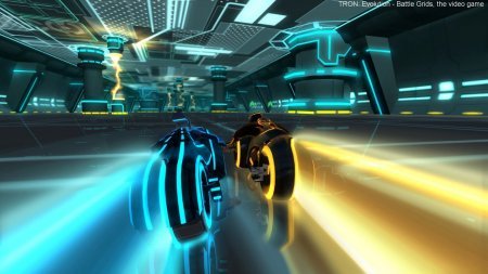 TRON: Evolution The Video Game (2010) XBOX360 TRON: Evolution The Video Game (2010) XBOX360