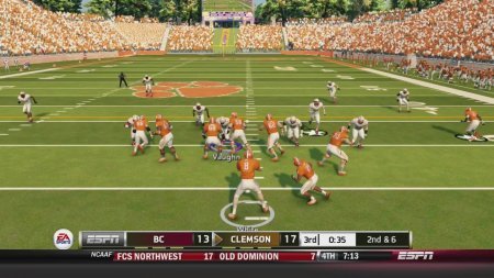 NCAA Football 14 (2013) XBOX360 NCAA Football 14 (2013) XBOX360